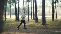 Waarom je meer vet verbrandt door langzamer te sporten